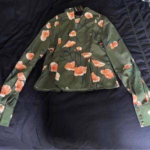 FOREVER 21 FLORAL LONG SLEEVE WITH ZIPPER (NEW WITH TAGS)